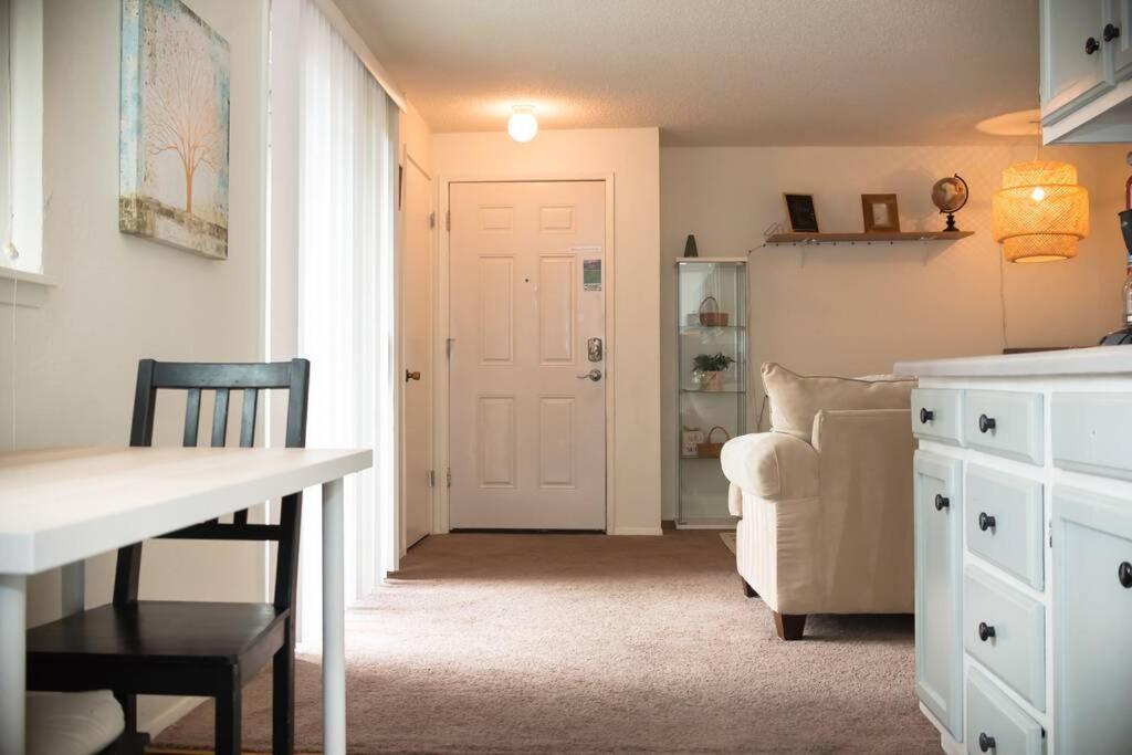Contemporary, Marine 2Bd/1Ba Apartment C In Kent Exteriör bild